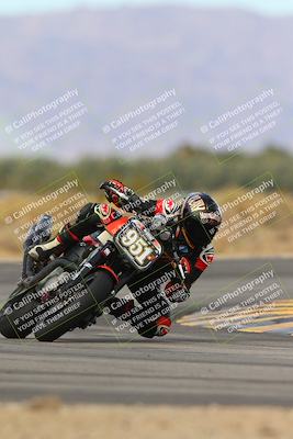 media/Feb-07-2025-CVMA Friday Practice (Fri) [[7034960ba2]]/3-Racer 3-NRS/Session 4 (Turn 16)/